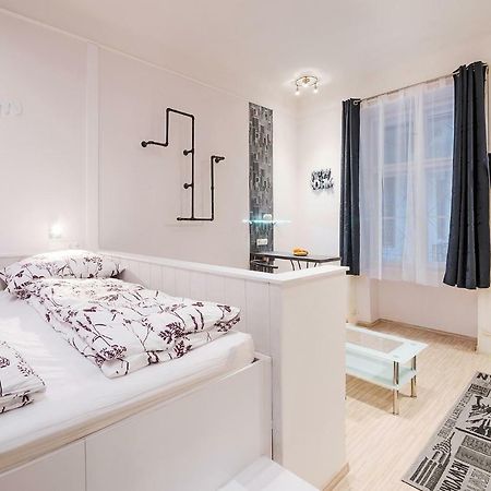 Free Parking, Quiet Design Flat In The Centre Apartment Budapest Bagian luar foto
